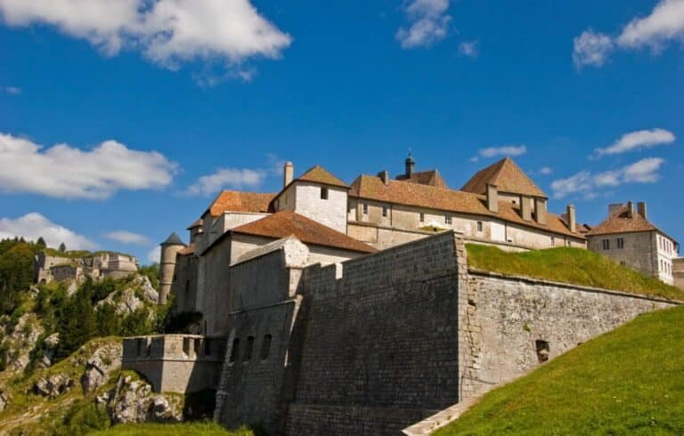 Accueil 6 - Quizzer joux chateau